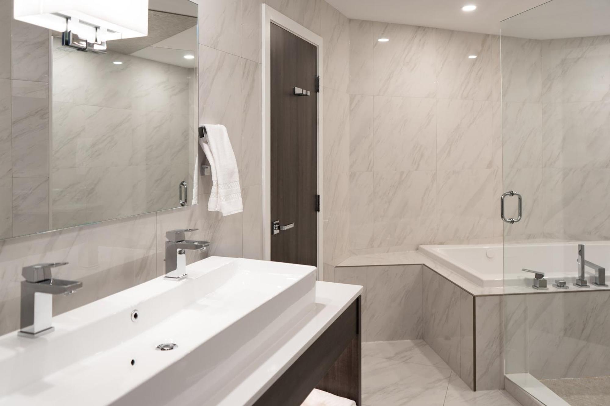 Luxury Executive Suite