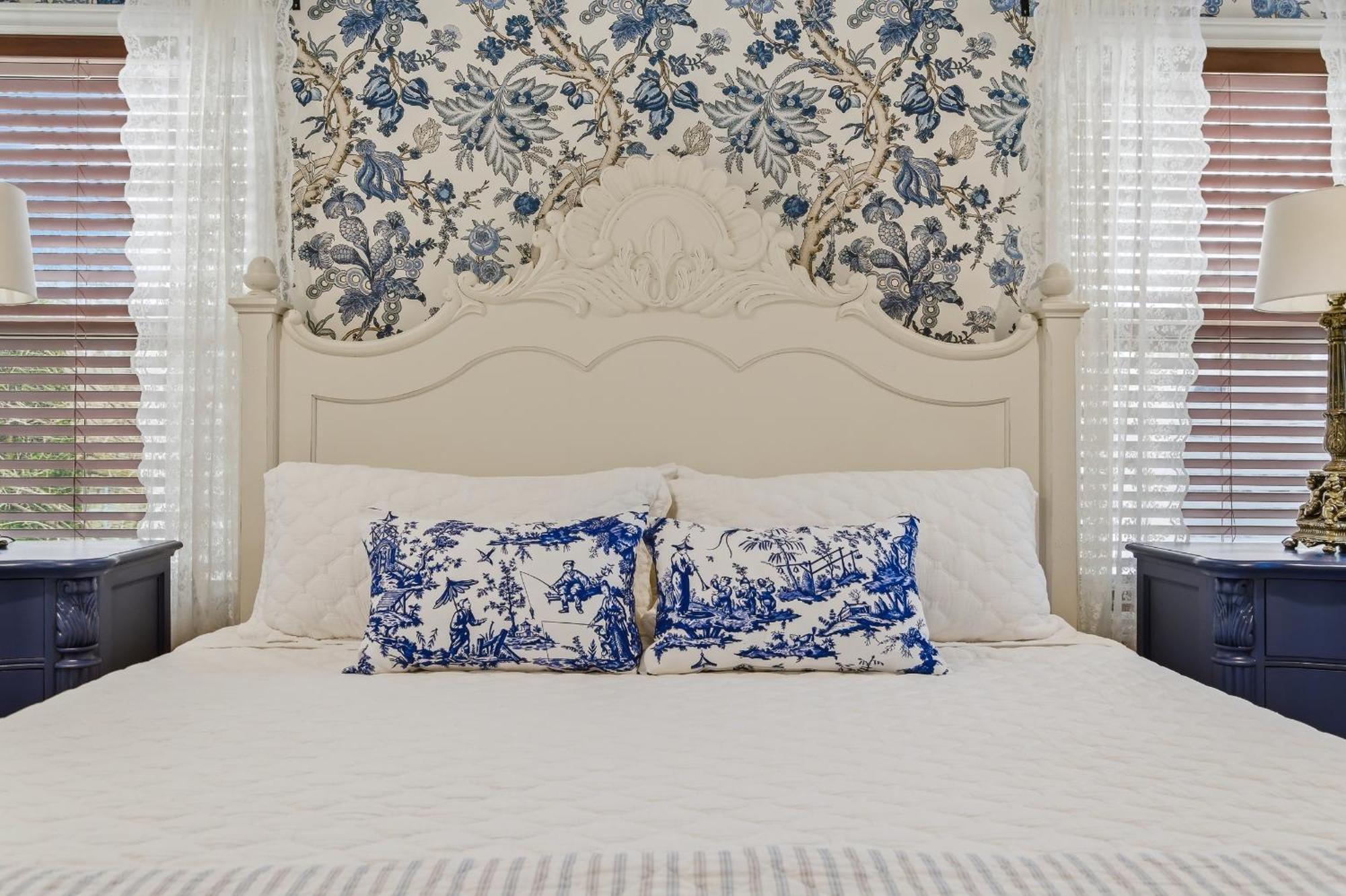 King or Twin Room