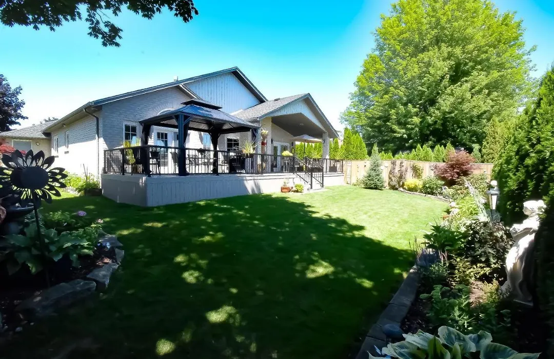 Graystone Bed & Breakfast-1