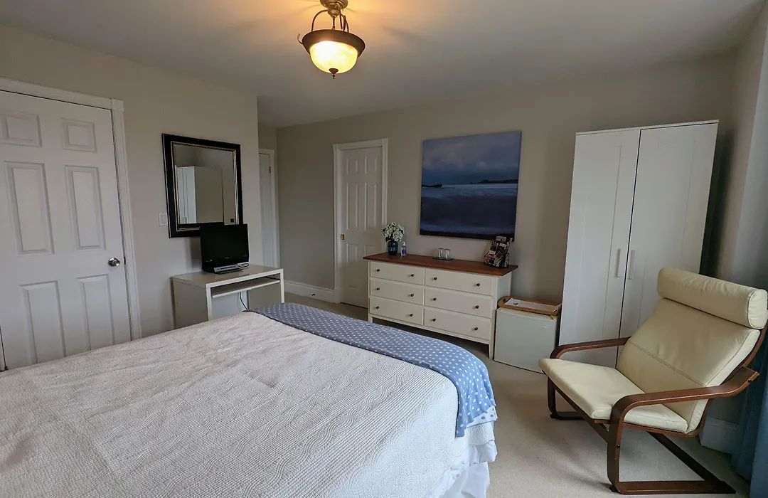 Dicksons Family Suite-1