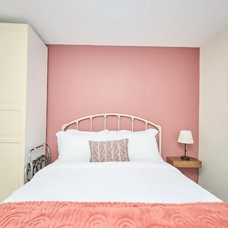 Nine Vines Hotel-3