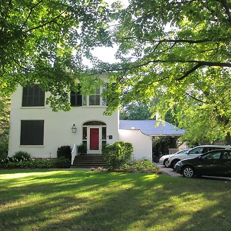 Historic Lyons House-3