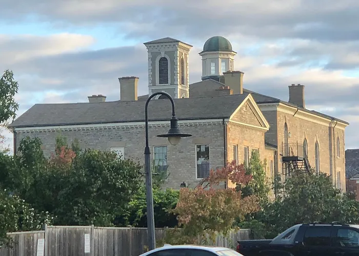 Harrogate House Inn Niagara-on-the-Lake