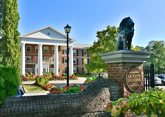 Niagara On The Lake HotelsQueens Landing